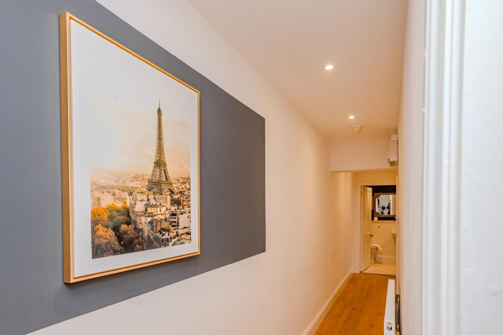 Luxe Coastal Escape L 2-bedroom Flat Free Parking