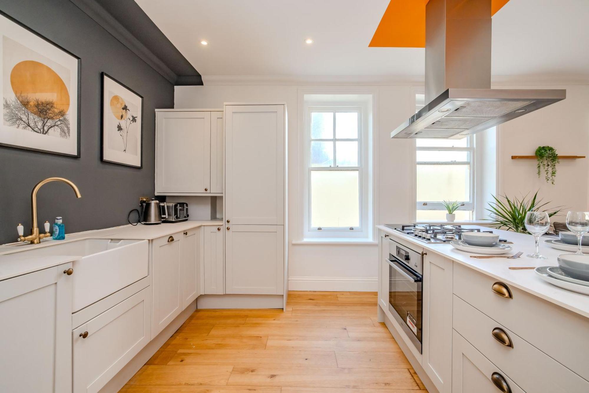 Apartment Luxe Coastal Escape L 2-bedroom Flat Free Parking *